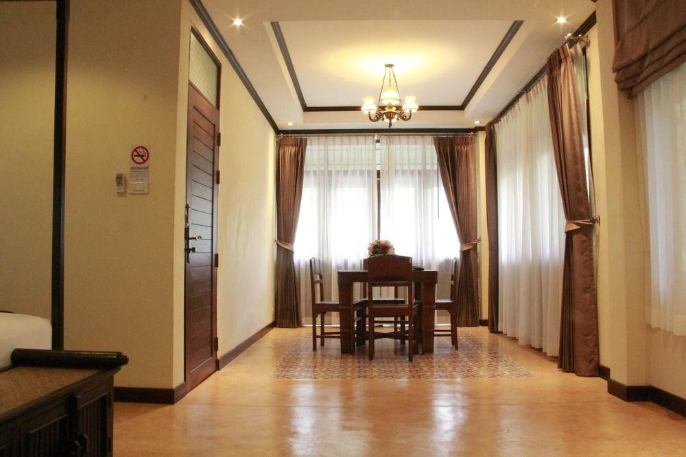 Ratchapruek Lanna Boutique Hotel Чиангмай Екстериор снимка
