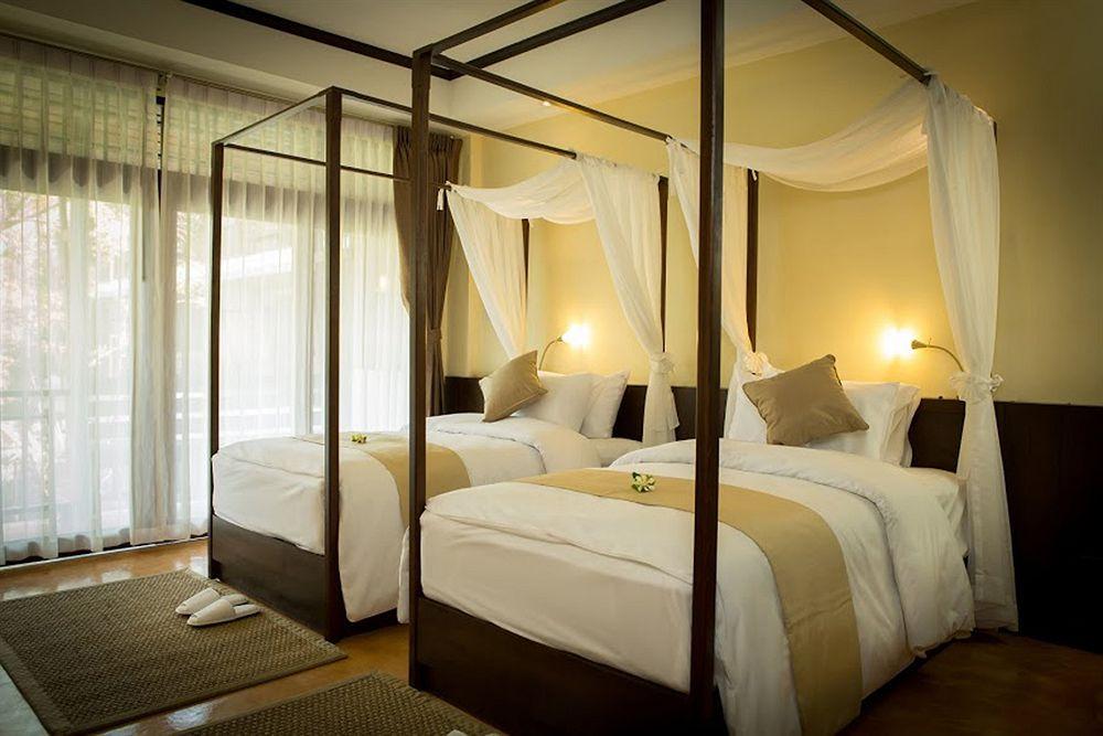 Ratchapruek Lanna Boutique Hotel Чиангмай Екстериор снимка