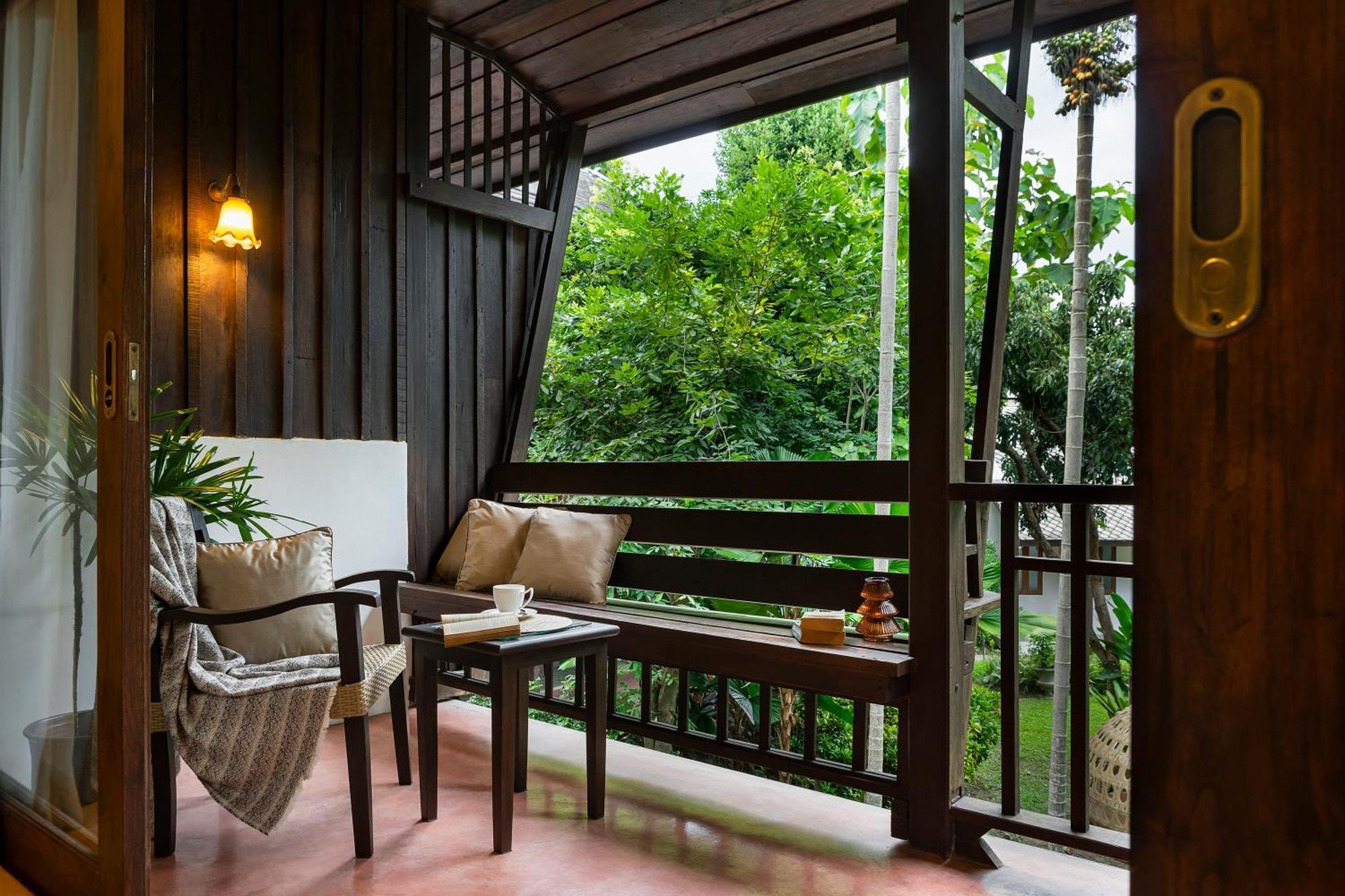 Ratchapruek Lanna Boutique Hotel Чиангмай Стая снимка
